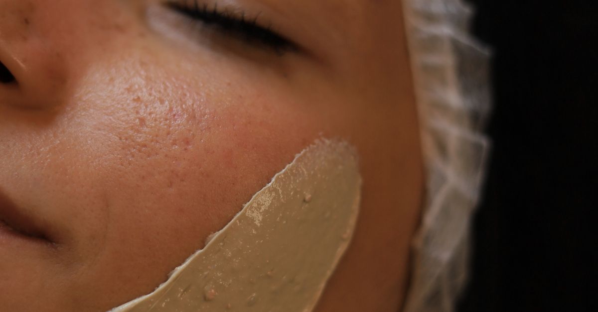 Choosing the Right Day Spa for Your Hot Stone Massage Journey